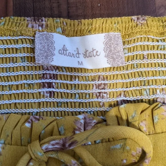 NWT Altar'd State Medium Long Sleeve Mustard Floral Crop Top - Picture 2 of 4